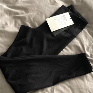 Lululemon Soulcycle 24” inseam